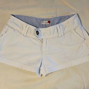 Red Camel Shorts, White - Size 3